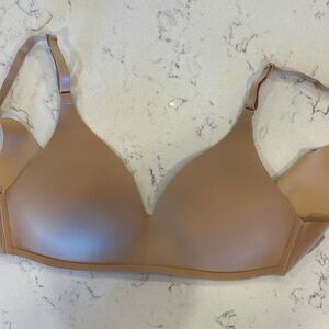 Soma Vanishing 360 Wireless Bra